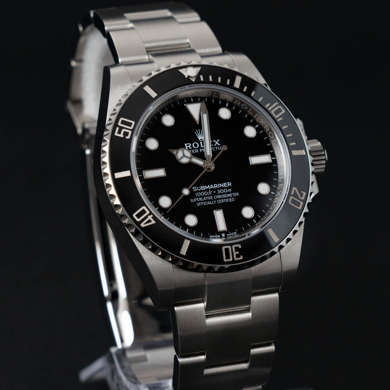 ROLEX SUBMARINER (BEZ DATY) STAL/CERAMIKA - 124060 - 2024 - PEŁNY ZESTAW - CZĘŚCIOWO KLEJONY - NOWY